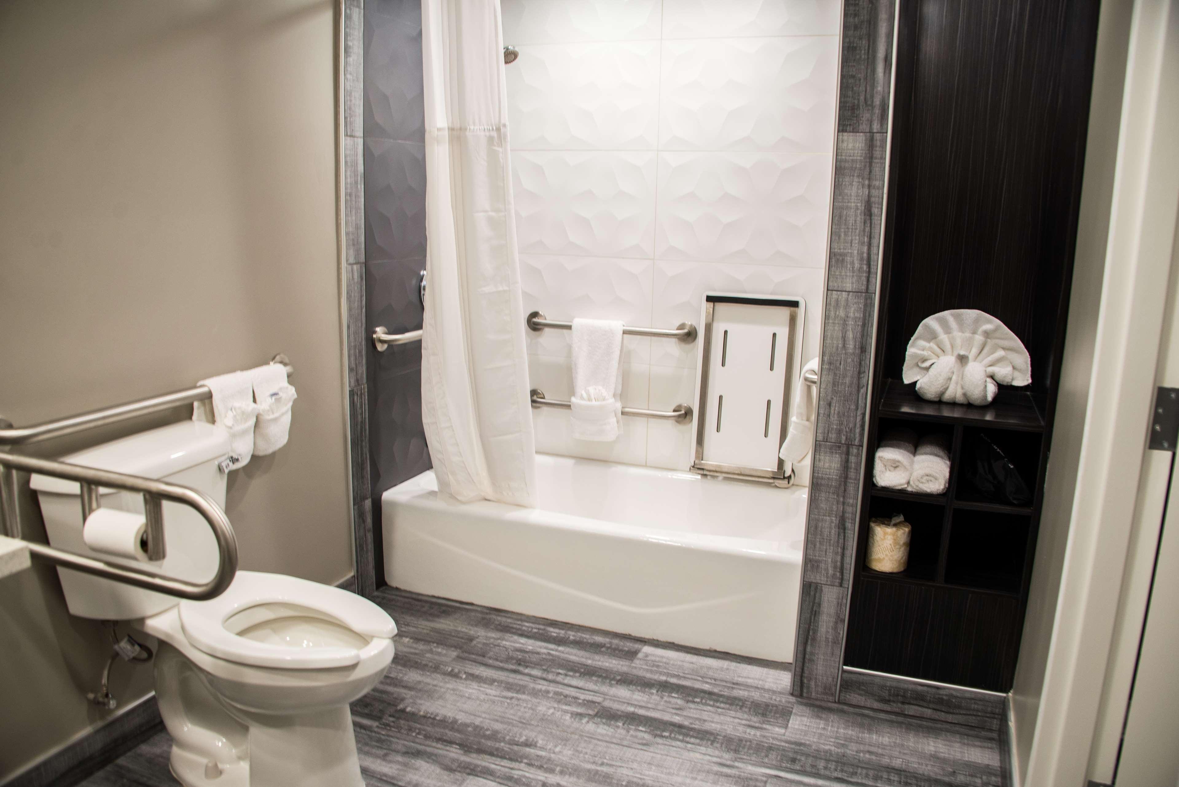 Surestay Plus By Best Western Santa Clara Silicon Valley Exterior photo